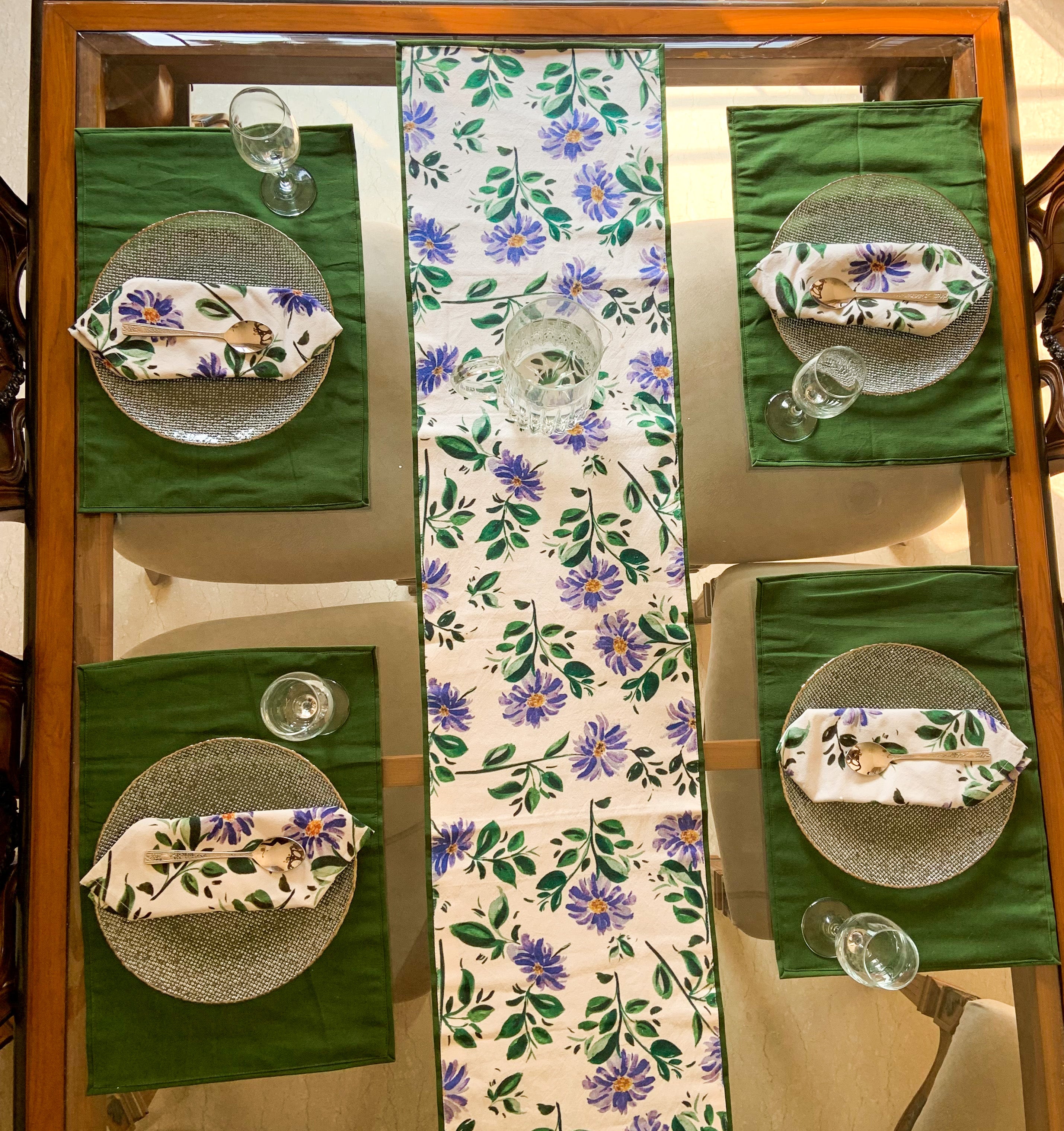 Table Set: Green Floral