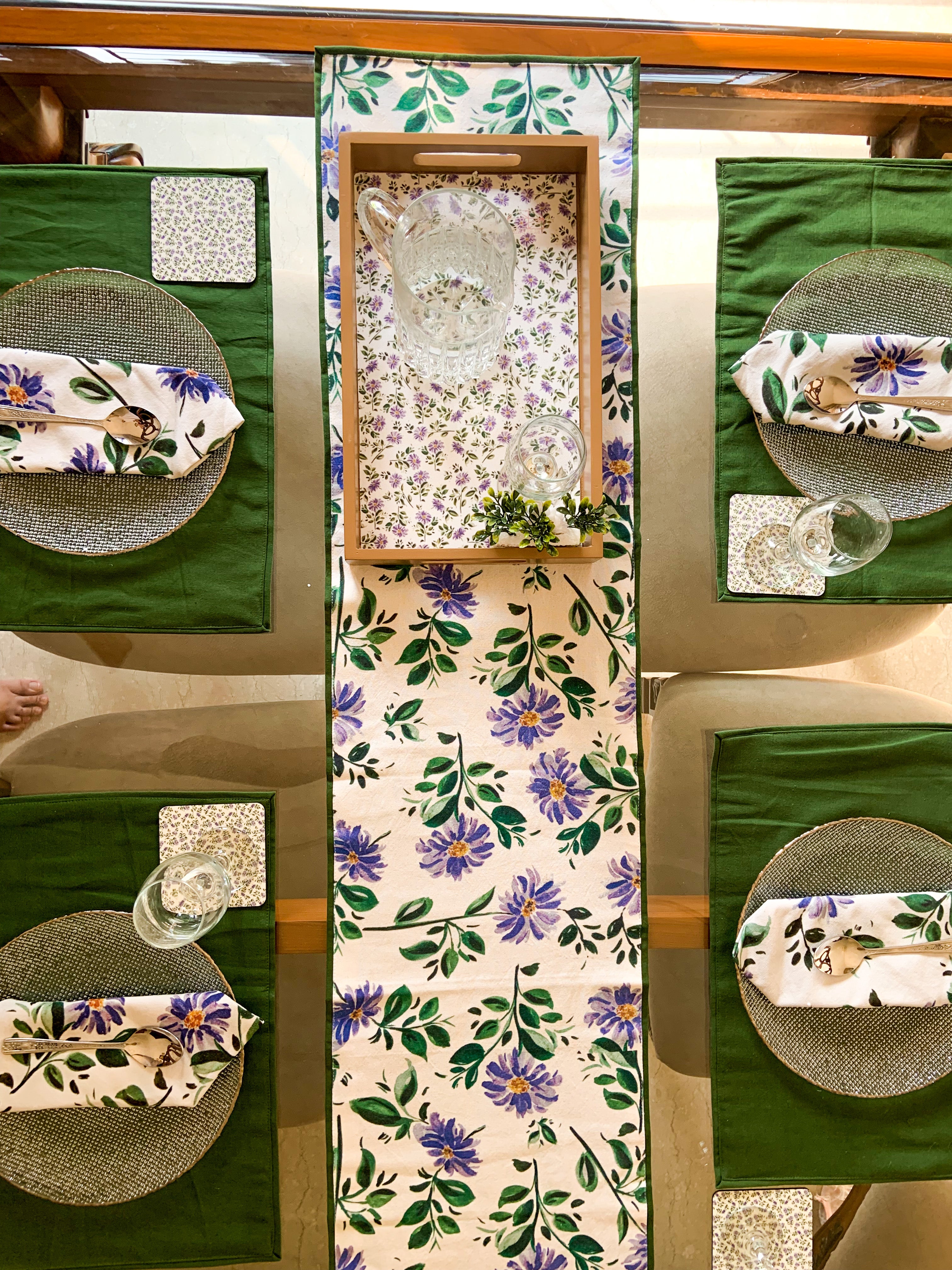 Full table Set: Green Floral